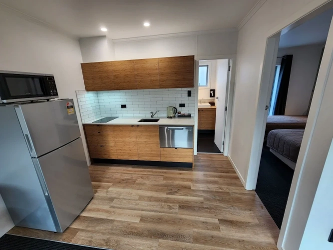 Quadruple Suite