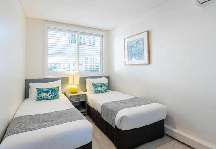 3 Bedrooms Premium Apartment beachfront