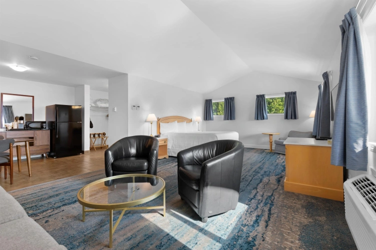 Double Suite with balcony and with lake view