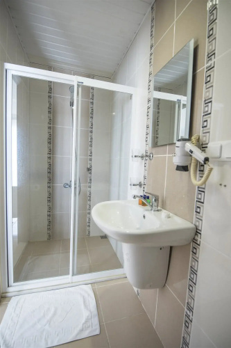 Kleopatra Tower Suite Hotel