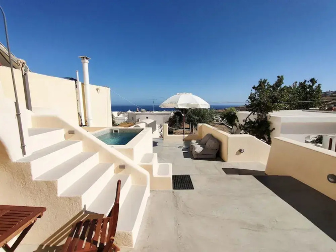 Dreamer's Secret Villa