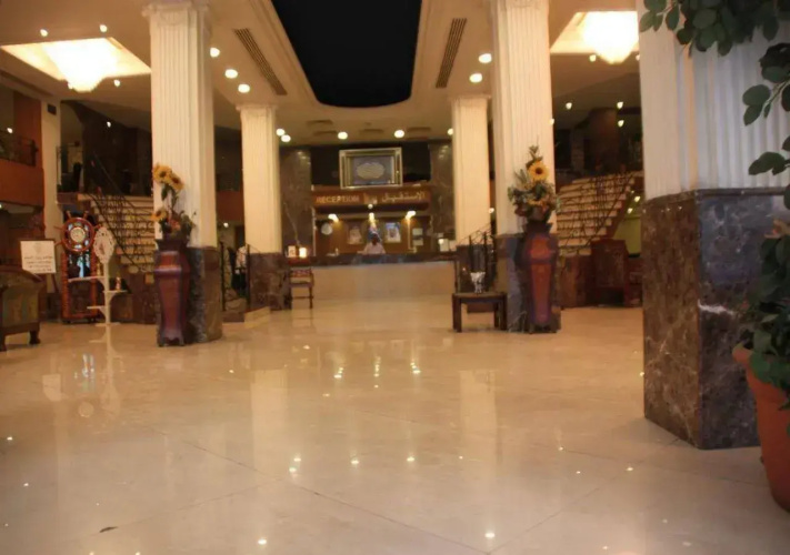 Victory royal hotel