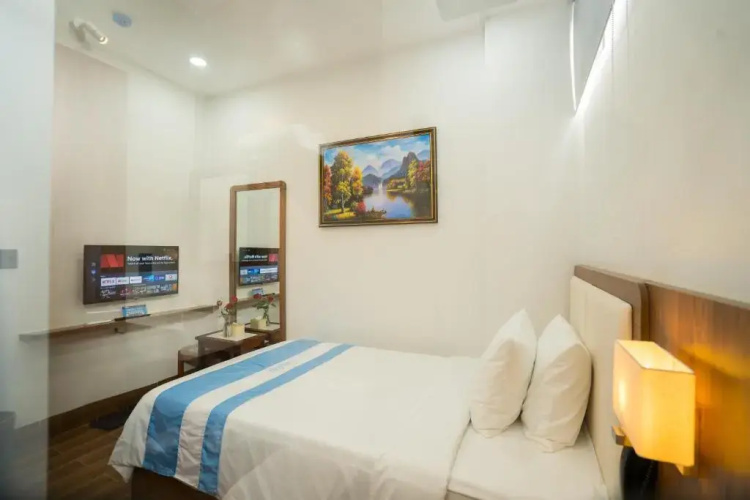 Santini Hotel