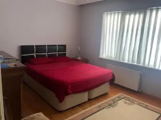 Easy House
