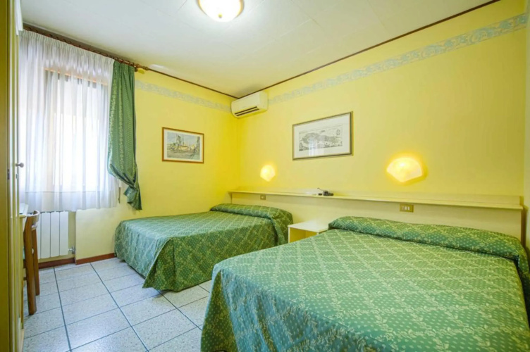 Camelia Rooms Venice Guesthouse