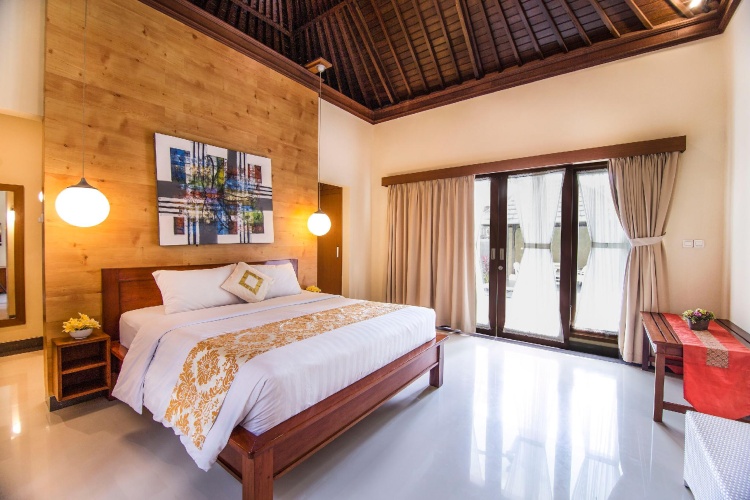 Deluxe Double room with pool view