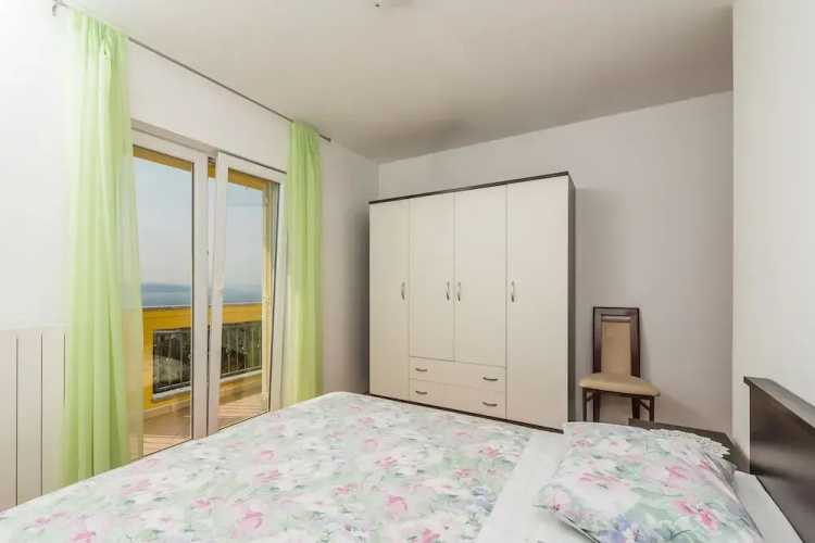 Apartment SILVIJE