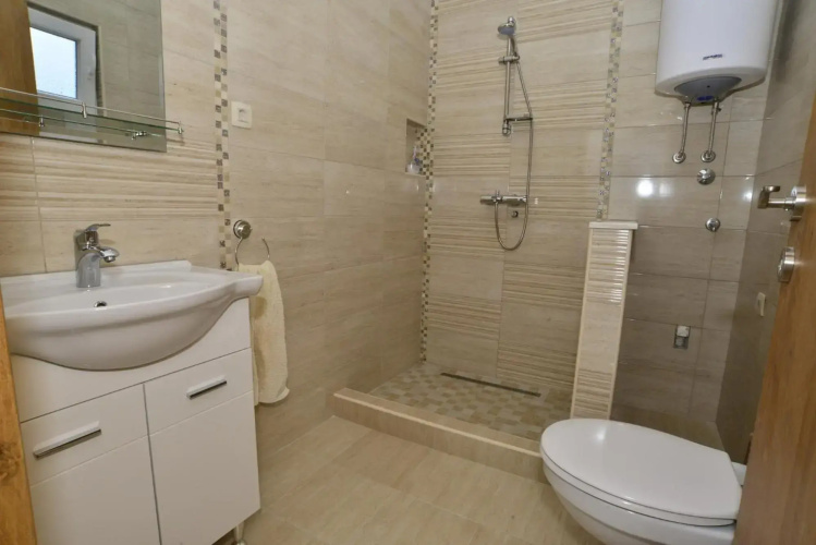 Apartmani M&E