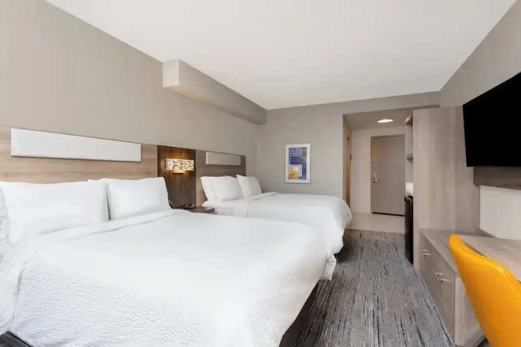 Holiday Inn Express And Suites Ormond Beach North Daytona