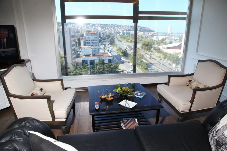 North Point Hotel
