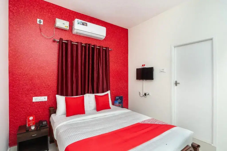Lakshmi Residency by OYO Rooms
