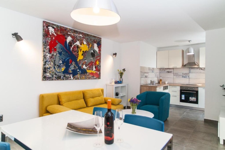 2 Bedrooms Deluxe Apartment with sea view