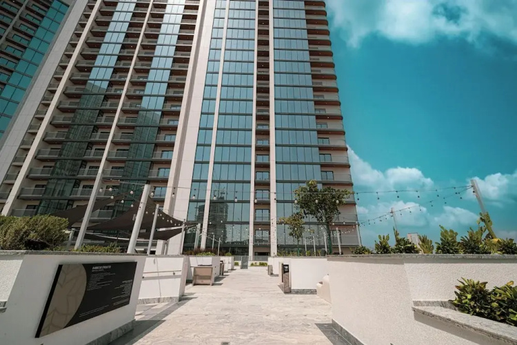 Sobha Suites by Hostiva - Burj View