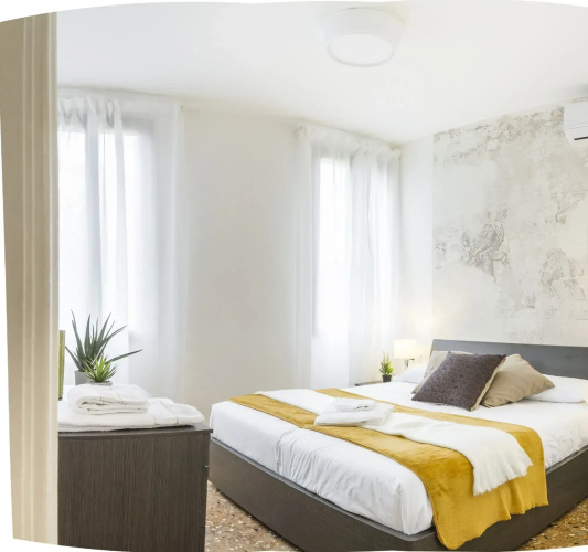 Canal View Apartment