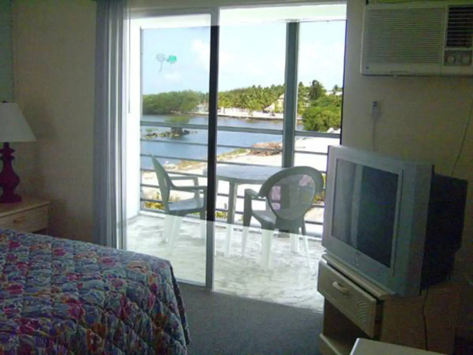 Fisher Inn Resort & Marina
