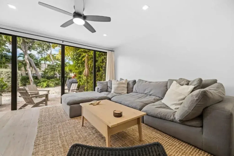 3 Bedrooms Cottage