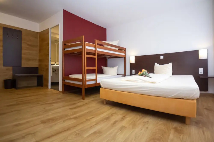 iQ Hotel Clever Ubernachten