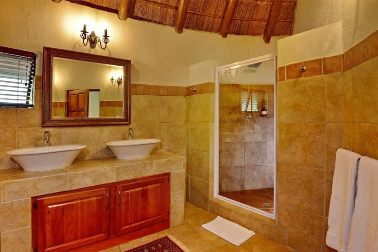2 Bedrooms Luxury Villa with garden view