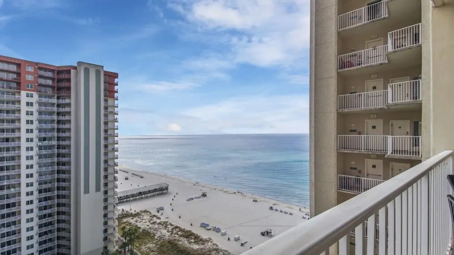 Double Studio oceanfront