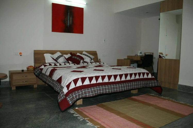 Serenity Inn Elite