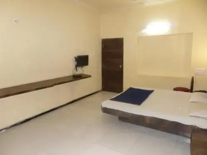 Hotel Ameer Kolhapur