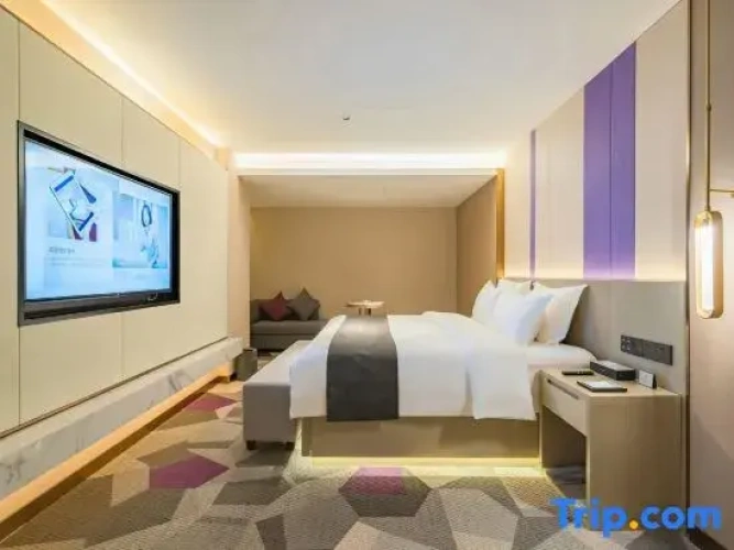 Luxury Suite