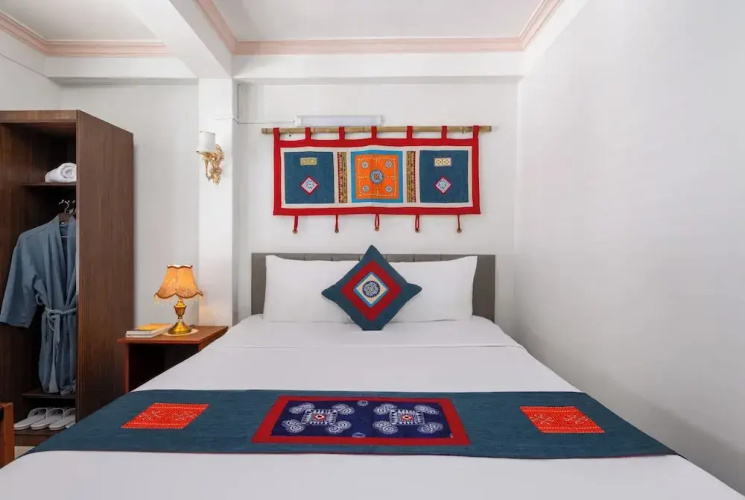 July House Central Sapa