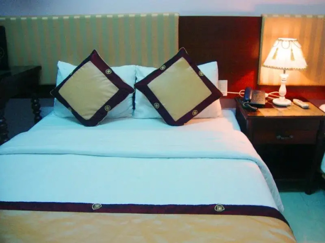 Nhat Tan Hotel
