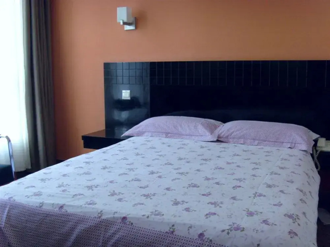 Motel 168 Huoshan