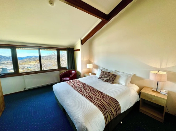 Premier Triple room