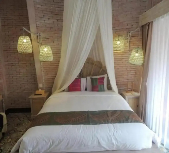 Semilir Glamping
