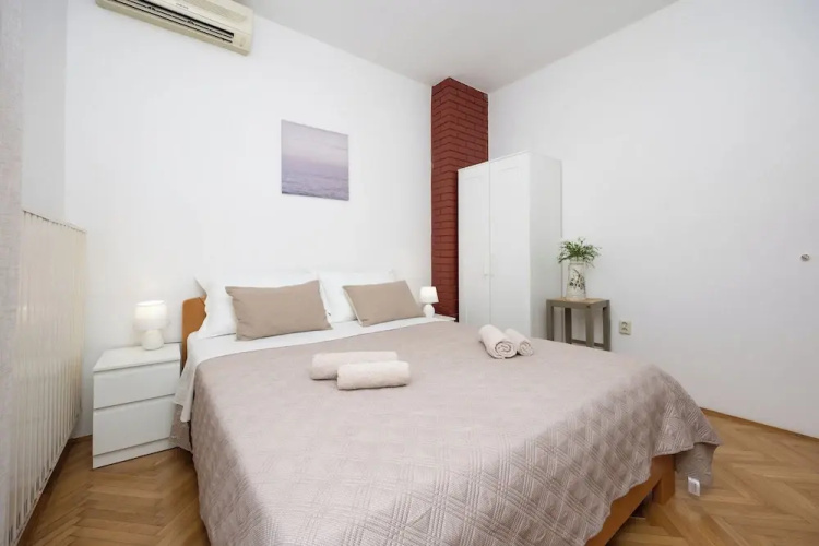 Double bed Room With Private Bathroom and Balcony