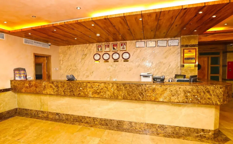 Capital O 102 Sea Shell Hotel