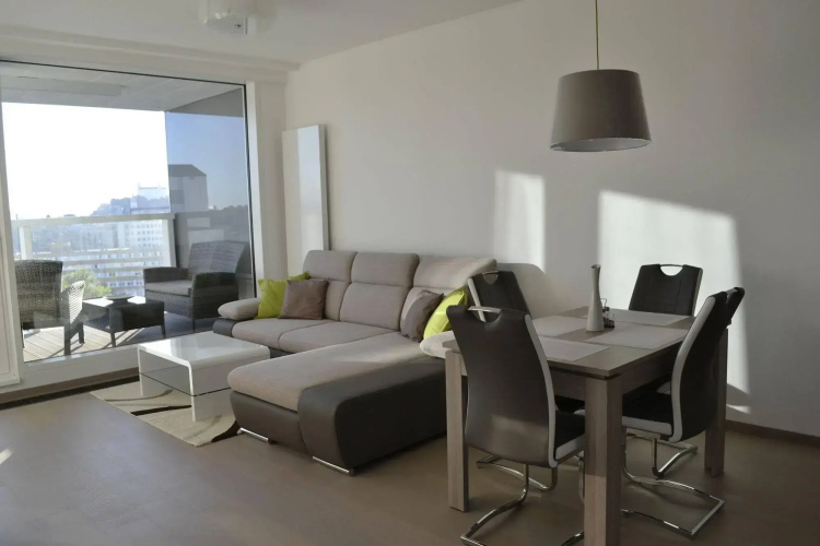 Panorama Apartment with Free Parking