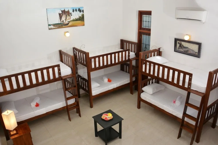Bed in Dorm with balcony