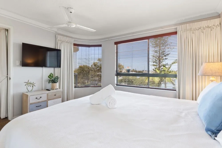 Family Apartment with balcony