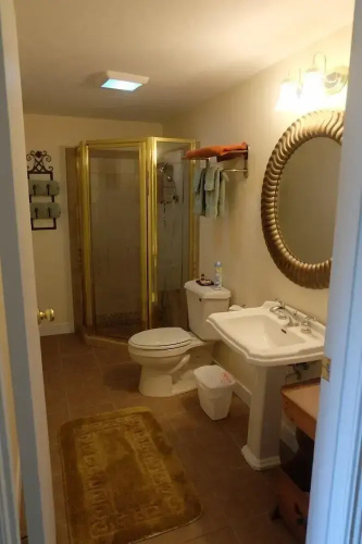 Seams Like Home B&B