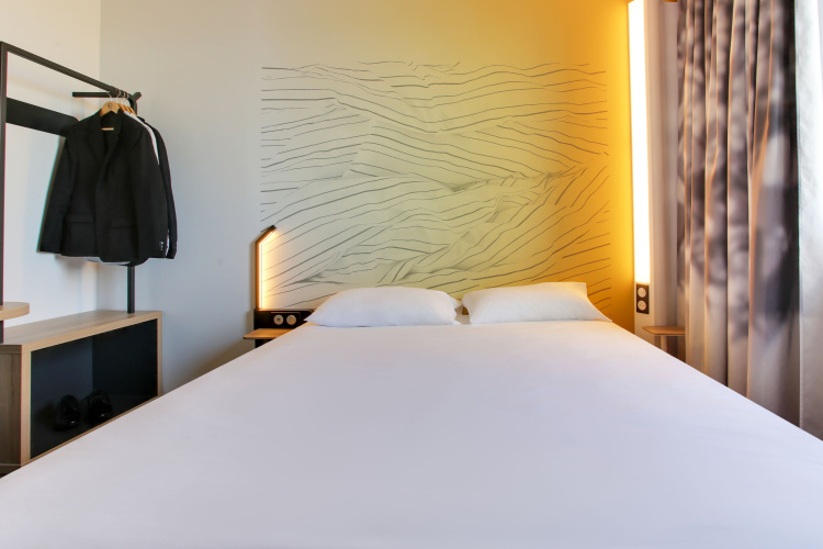 B&B HOTEL Reims Croix Blandin