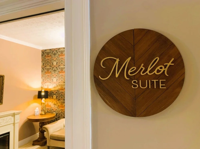 Classic Double Suite