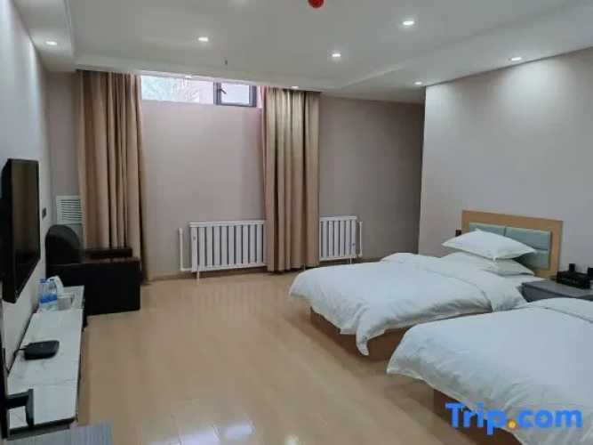 Triple Suite