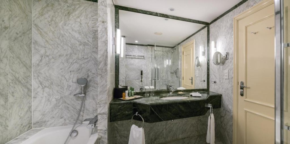 Family Double room