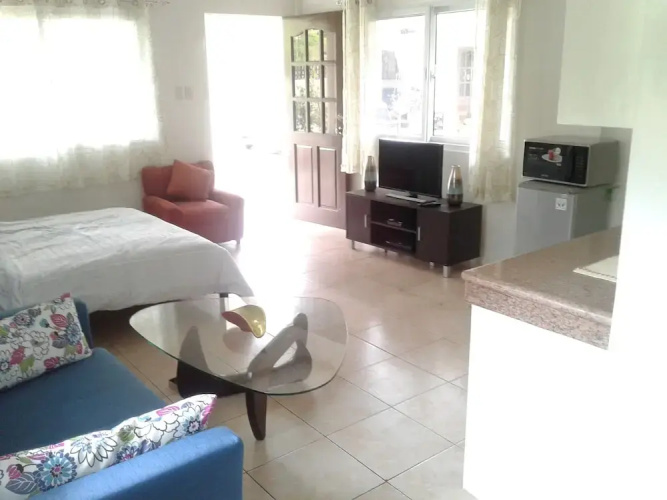 Alona Studio Bungalow