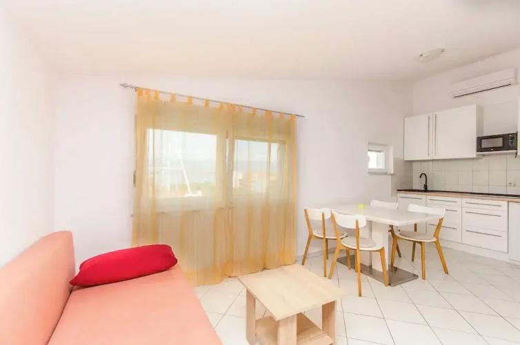 Apartments Ivan
