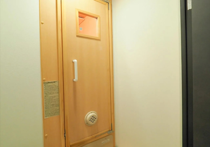 Leo Yu Capsule Hotel Funabashi
