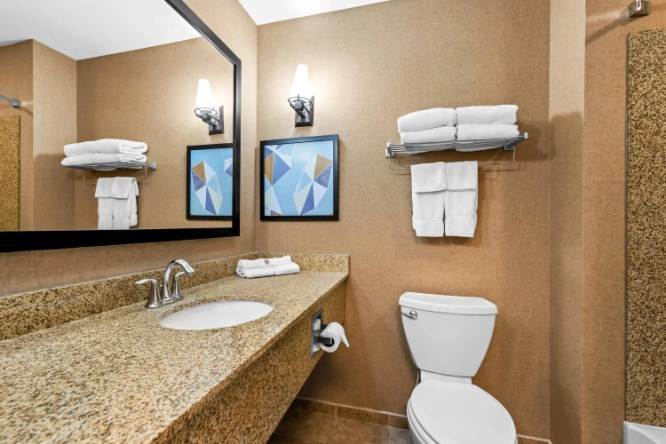 Quadruple Suite