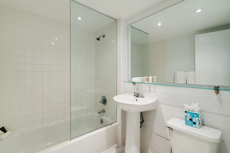 Crest Hotel Suites photo 14