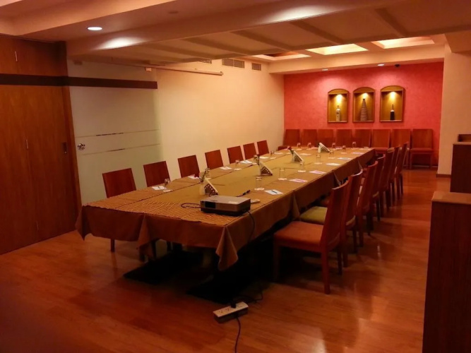 The Senate Hotel