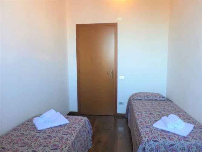 2 Bedrooms Cottage with lake view