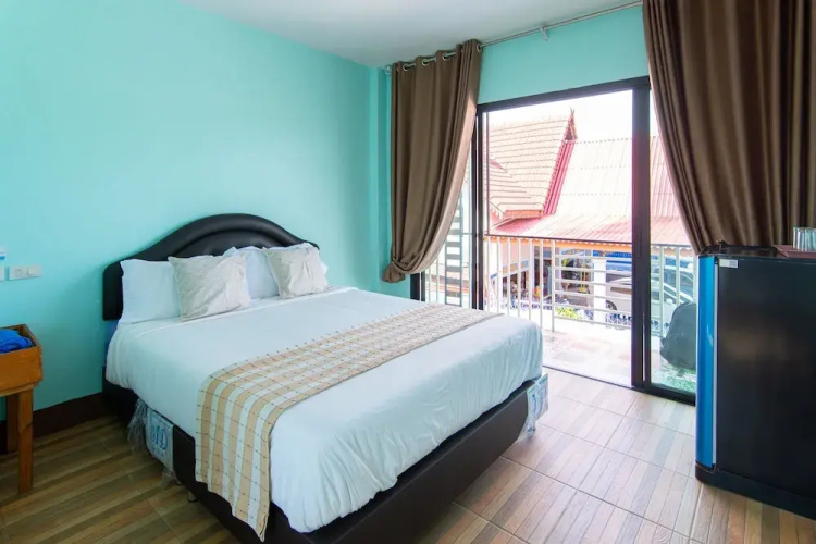 Brown Home Sattahip 19