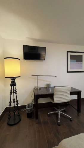 Budget Motel